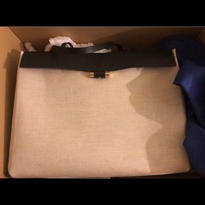 Stuart Weitzman Sawyer Linene Tote